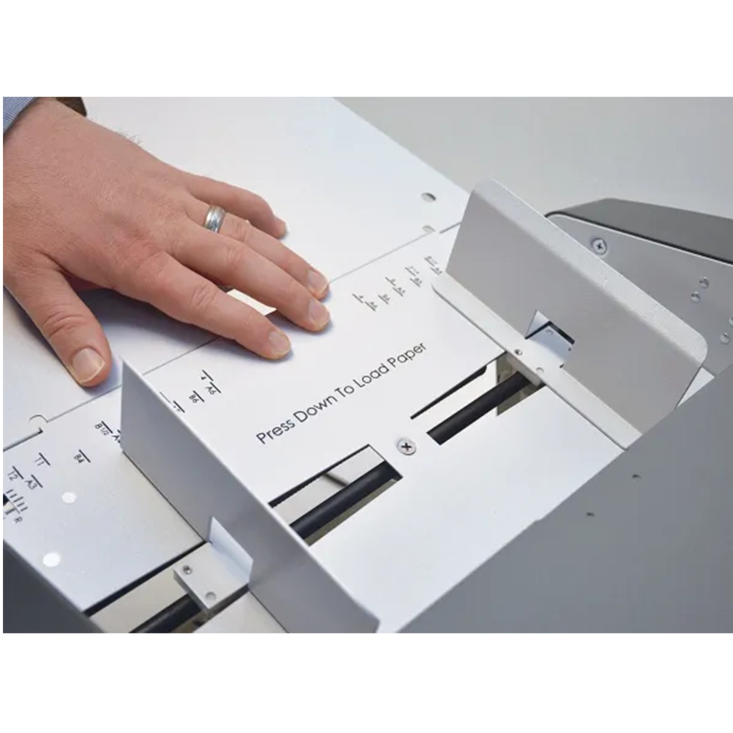 Martin Yale -1812 Autofolder­™ Paper Folding Machine